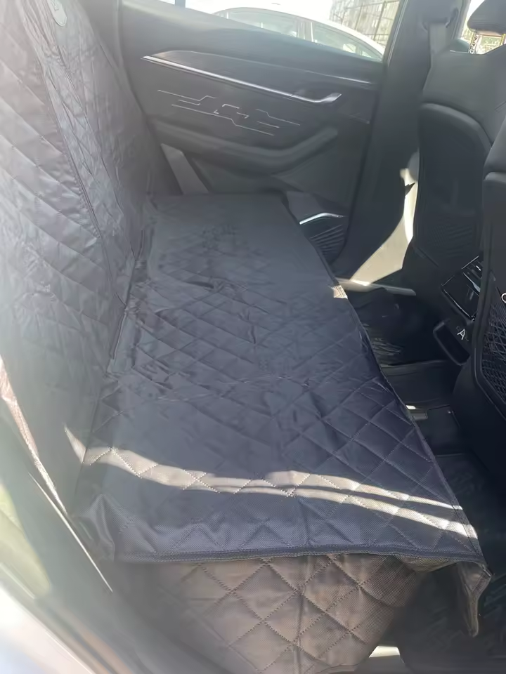 Protective car seat cover, specially designed for pets and babies